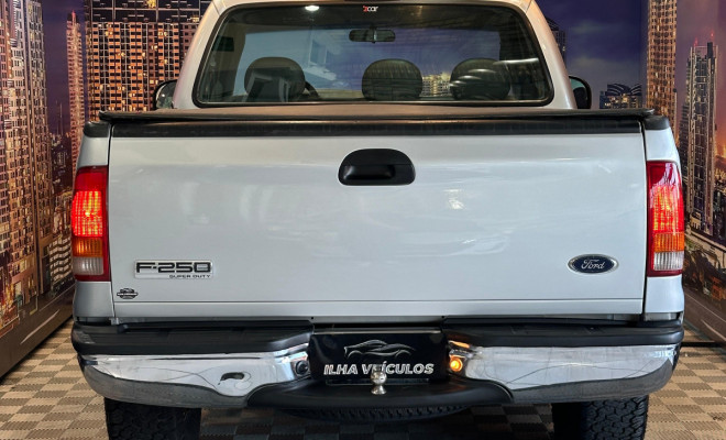 Ford F-250 XL 3.9 4x2 Diesel 2010 Diesel-10