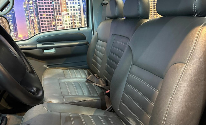 Ford F-250 XL 3.9 4x2 Diesel 2010 Diesel-7