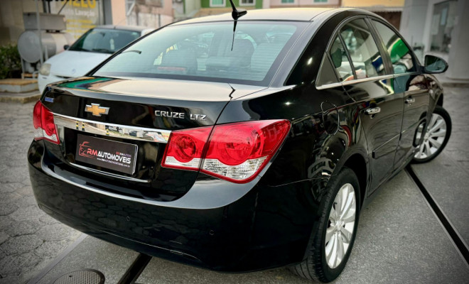 GM - Chevrolet CRUZE LTZ 1.8 16V FlexPower 4p Aut. 2014 Flex-4