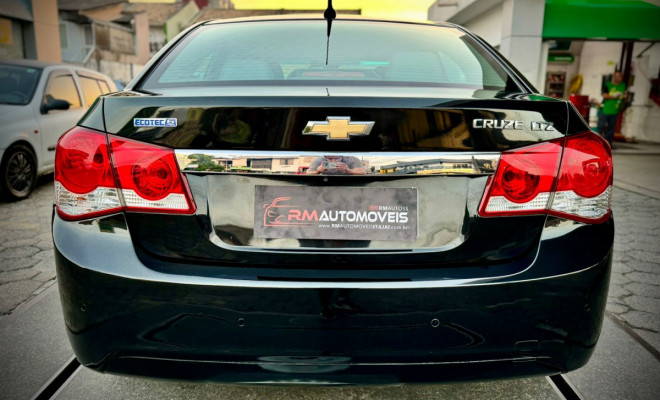 GM - Chevrolet CRUZE LTZ 1.8 16V FlexPower 4p Aut. 2014 Flex-3
