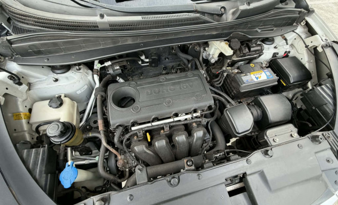 Hyundai ix35 2.0 16V 170cv 2WD/4WD Aut. 2011 Gasolina-8