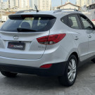 Hyundai ix35 2.0 16V 170cv 2WD/4WD Aut. 2011 Gasolina-4