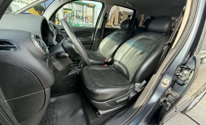 Citroën C3 Picasso GLX 1.6 Flex 16V 5p Aut. 2012 Flex-6