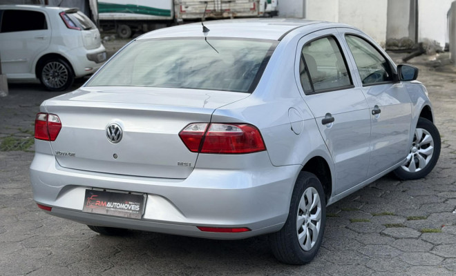 VW - VolksWagen VOYAGE 1.6/1.6 City  Mi Total Flex 8V 4p 2015 Flex-4