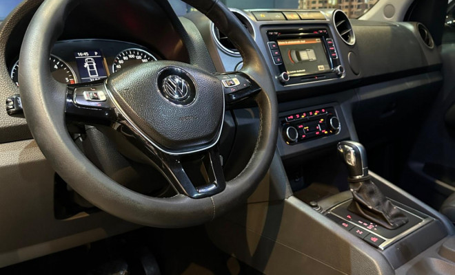 VW - VolksWagen AMAROK High.CD 2.0 16V TDI 4x4 Dies. Aut 2015 Diesel-3