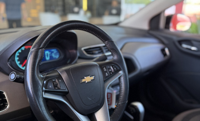 GM - Chevrolet PRISMA Sed. LTZ 1.4 8V FlexPower 4p Aut. 2015 Flex-5