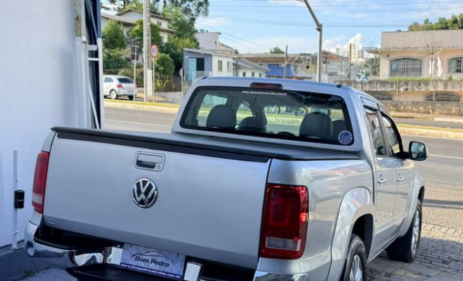 VW - VolksWagen AMAROK High.CD 2.0 16V TDI 4x4 Dies. Aut 2012 Diesel-5