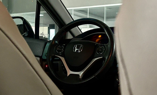 Honda Civic Sedan LXR 2.0 Flexone 16V Aut. 4p 2015 Flex-8