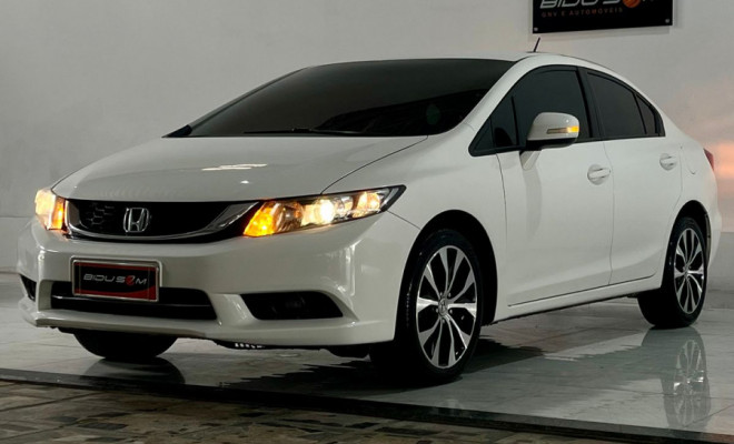Honda Civic Sedan LXR 2.0 Flexone 16V Aut. 4p 2015 Flex