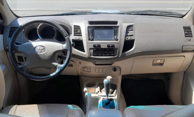 Toyota Hilux SW4 SRV D4-D 4x4 3.0 TDI Dies. Aut 2008 Diesel-7