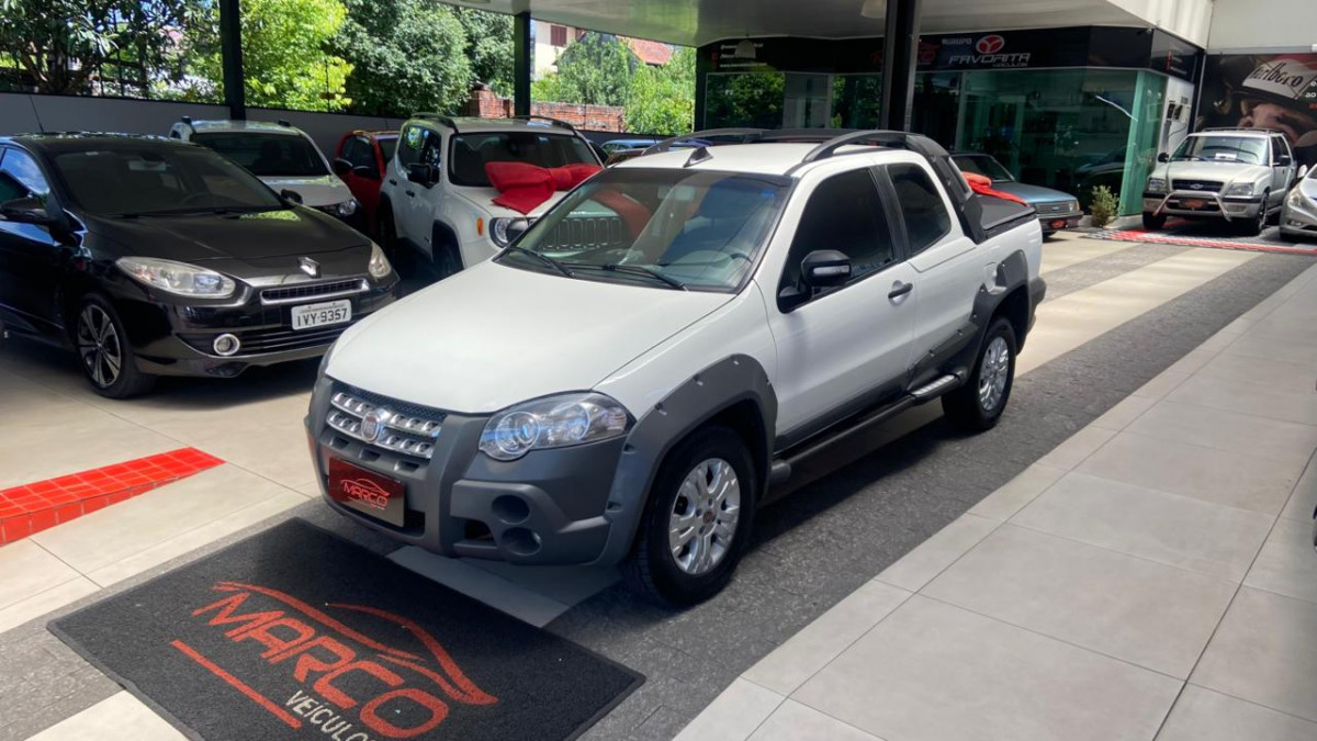 Imagem Strada Adventure1.8/ 1.8 LOCKER Flex CD