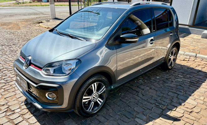 VW - VolksWagen up! Xtreme 1.0 TSI Total Flex 12V 5p 2020 Flex