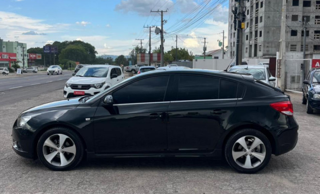 GM - Chevrolet CRUZE HB Sport LT 1.8 16V FlexP. 5p Aut 2013 Flex-2