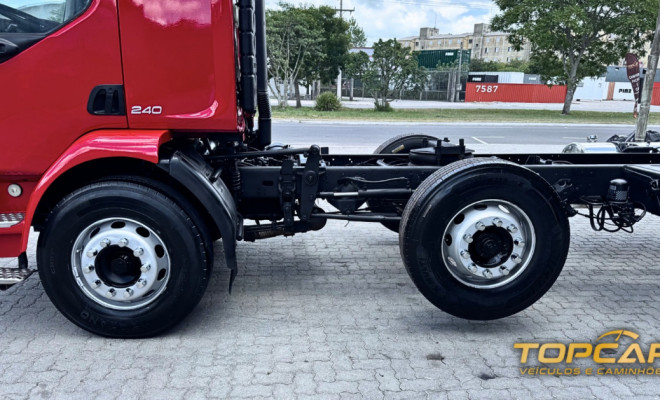 VOLVO VM-23 240 6x2 2p (diesel) 2004 Diesel-8