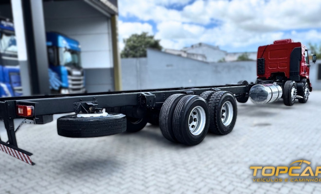 VOLVO VM-23 240 6x2 2p (diesel) 2004 Diesel-2