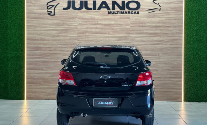 GM - Chevrolet ONIX HATCH LT 1.0 8V FlexPower 5p Mec. 2015 Flex-12