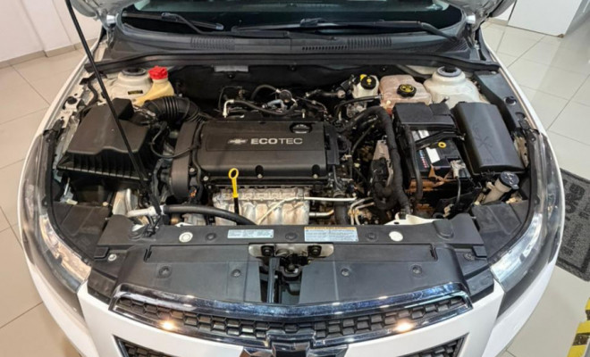 GM - Chevrolet CRUZE LT 1.8 16V FlexPower 4p Aut. 2013 Flex-9