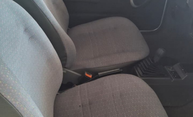 VW - VolksWagen Saveiro CL/ Summer 1.8 Mi e 1.8 1997 Gasolina-8