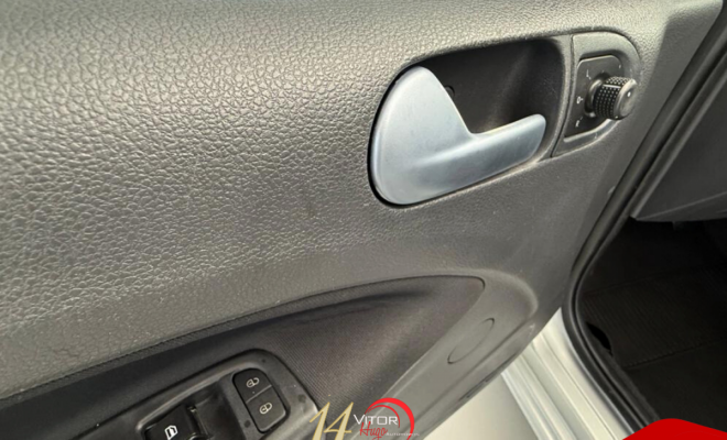 VW - VolksWagen Saveiro TROOPER 1.6 Mi Total Flex 8V CE 2012 Flex-0