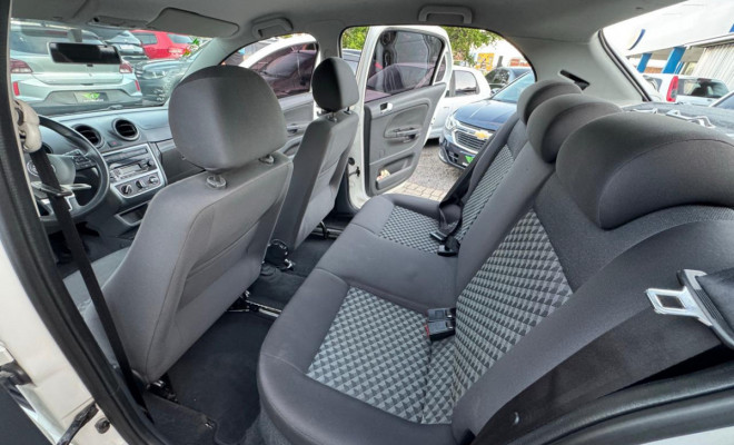 VW - VolksWagen Gol Comfortline 1.0 T. Flex 8V 5p 2016 Flex-5