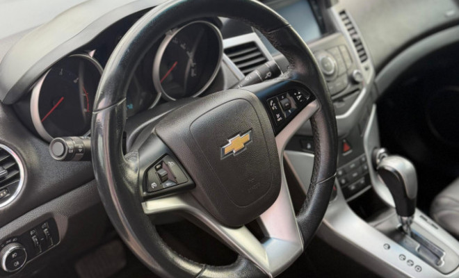 GM - Chevrolet CRUZE LT 1.8 16V FlexPower 4p Aut. 2014 Flex-12