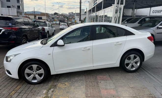 GM - Chevrolet CRUZE LT 1.8 16V FlexPower 4p Aut. 2014 Flex-3