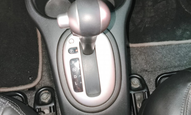 Nissan VERSA UNIQUE 1.6 16V FlexStart 4p Aut. 2017 Flex-10