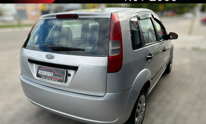 Ford Fiesta Personnalité 1.0 8V 66cv 5p 2006 Gasolina-1