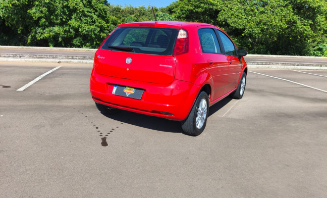 Fiat Punto ATTRACTIVE 1.4 Fire Flex 8V 5p 2011 Flex-2