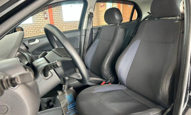 VW - VolksWagen Gol City (Trend)/Titan 1.0 T. Flex 8V 4p 2015 Flex-8