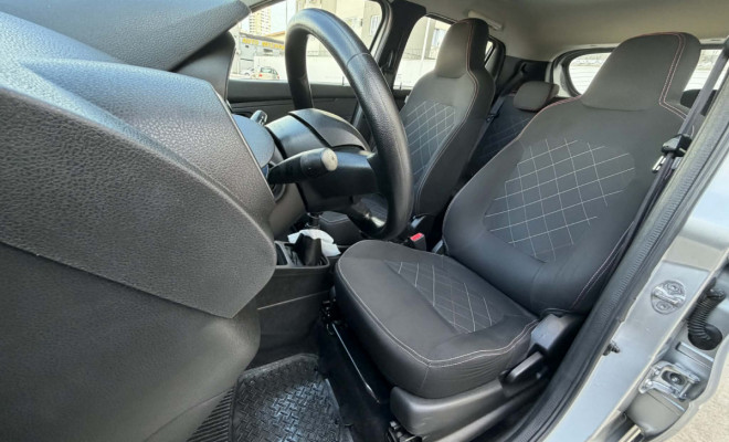 Renault KWID Zen 1.0 Flex 12V 5p Mec. 2018 Flex-6