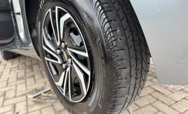 GM - Chevrolet ONIX HATCH 1.0 12V Flex 5p Mec. 2024 Flex-15