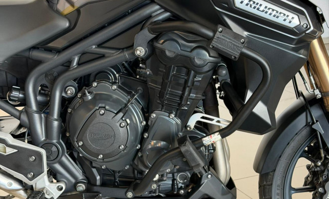 TRIUMPH TIGER 1200 EXPLORER 2013 Gasolina-7