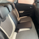 Renault CAPTUR Intense 1.6 Aut 2018-10