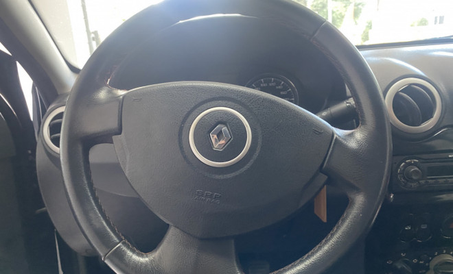 Renault SANDERO GT line Hi-Flex 1.6  2011-12