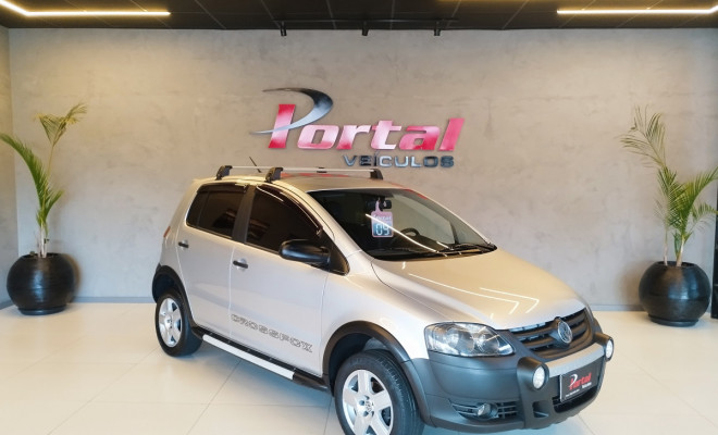 VW - VolksWagen CROSSFOX 1.6 Mi Total Flex 8V 5p 2009 Flex C/IPVA 2026 PAGO
