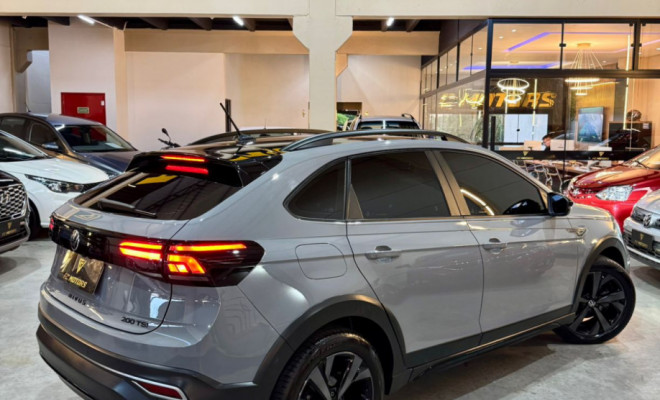 VW - VolksWagen Nivus Highline 1.0 200 TSI Flex Aut. 2023 Flex-4