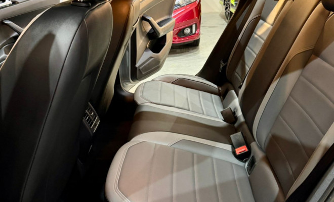 VW - VolksWagen Nivus Highline 1.0 200 TSI Flex Aut. 2023 Flex-9