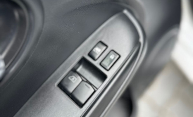 Nissan VERSA SV 1.6 16V Flex Fuel 4p Mec. 2016 Flex-5