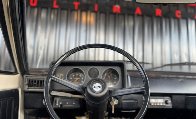 Ford Corcel II L 1980 Gasolina-23