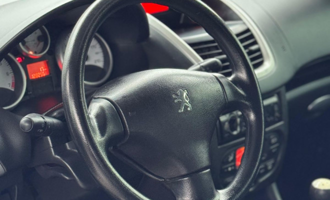 Peugeot 207 SW ESCAPADE 1.6 16V Flex 5p 2010 Flex-5