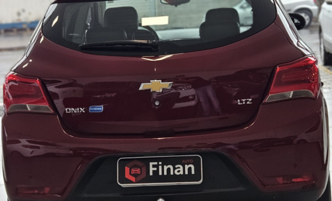 GM - Chevrolet ONIX HATCH LTZ 1.4 8V FlexPower 5p Aut. 2018 Flex-14