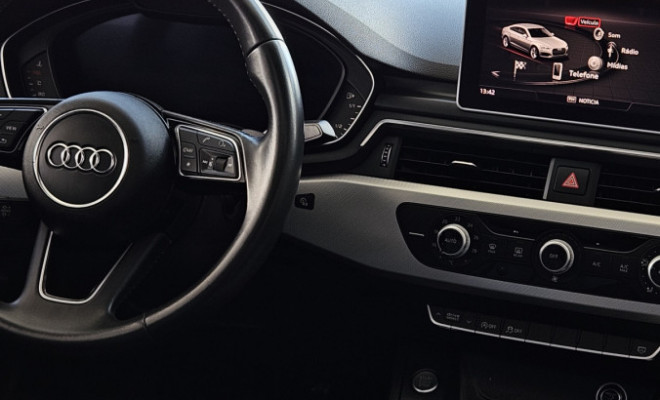 Audi A5 Ambiente Sportb. 2.0 TFSI S tonic 2018 Gasolina-8