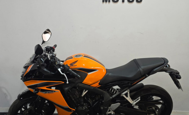 HONDA CBR 650F 2019 Gasolina-4