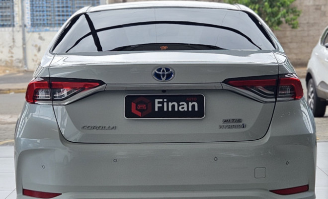 Toyota Corolla Altis Prem. 1.8 Aut. (Híbrido) 2023 Híbrido-13