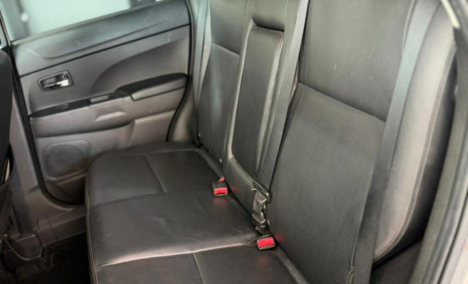 Mitsubishi ASX 2.0 16V  4x4 Aut.(By Armura-Blind.) 2016 Gasolina-13