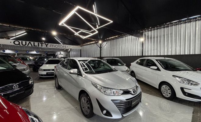 Toyota YARIS XS Sedan 1.5 Flex 16V 4p Aut. 2019 Flex