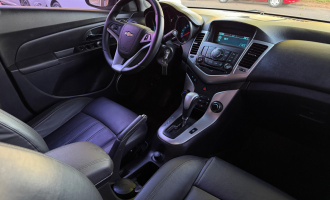 GM - Chevrolet CRUZE LT 1.8 16V FlexPower 4p Aut. 2012 Flex-5