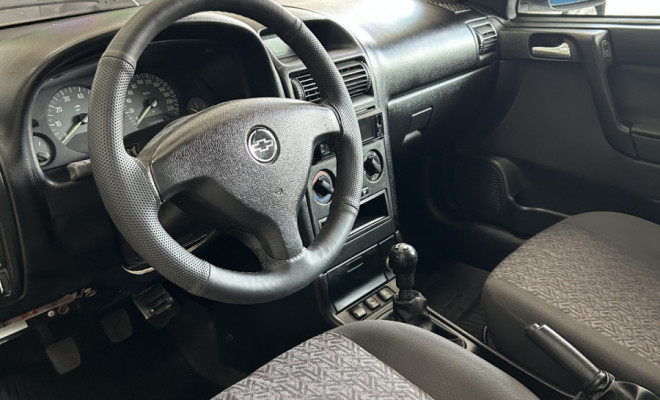 GM - Chevrolet Astra Comfort 2.0 MPFI FlexPower 8V 3p 2005 Flex-6