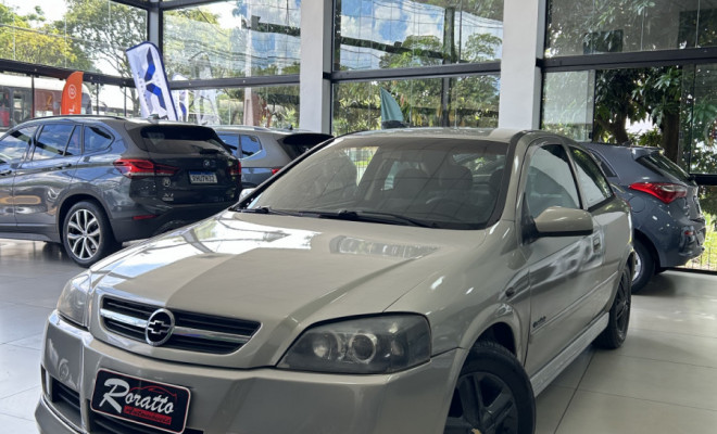 GM - Chevrolet Astra Comfort 2.0 MPFI FlexPower 8V 3p 2005 Flex